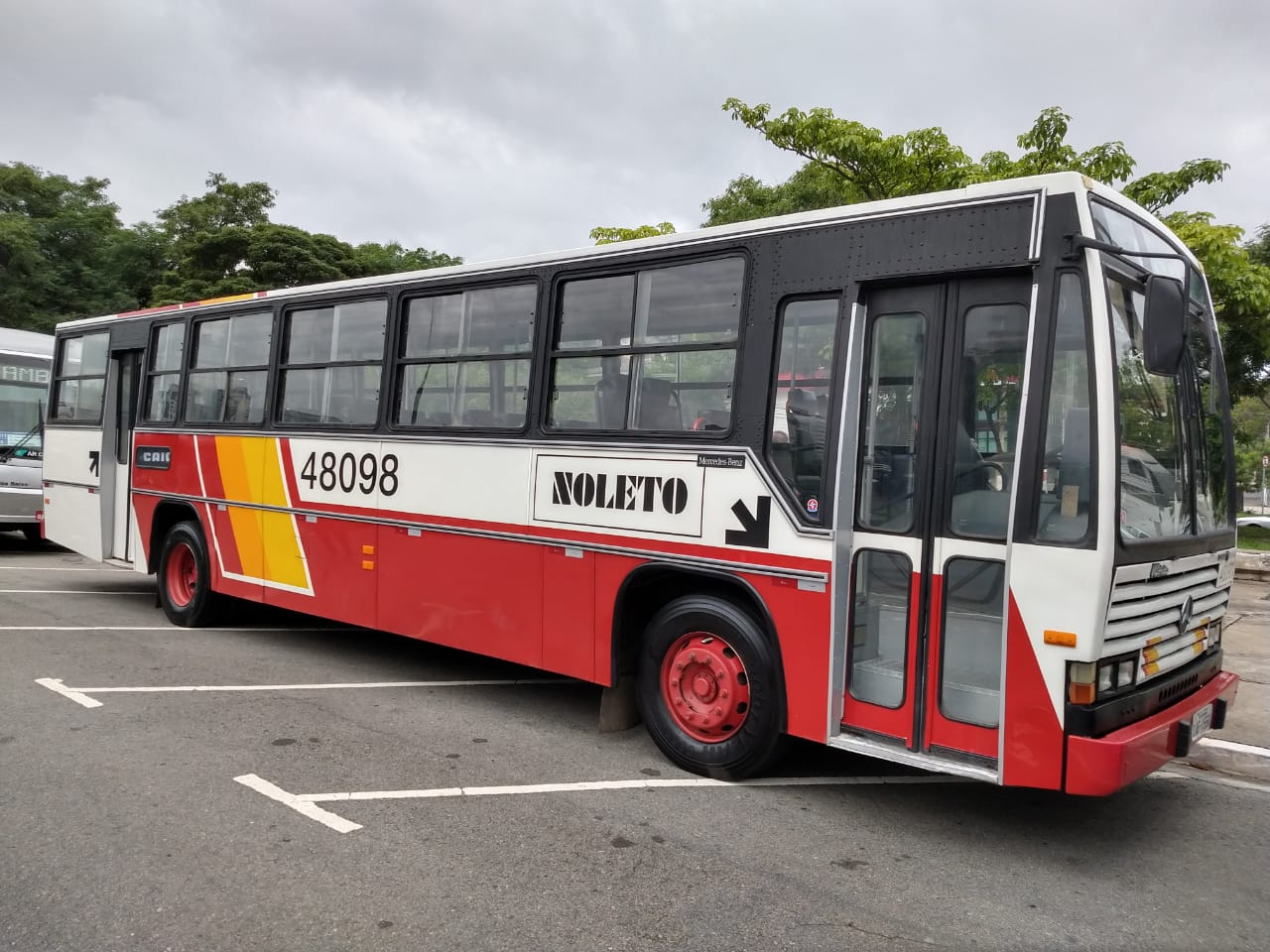 Conhecendo o CAIO Vitória – Noleto – 48098 - Ônibus & Transporte